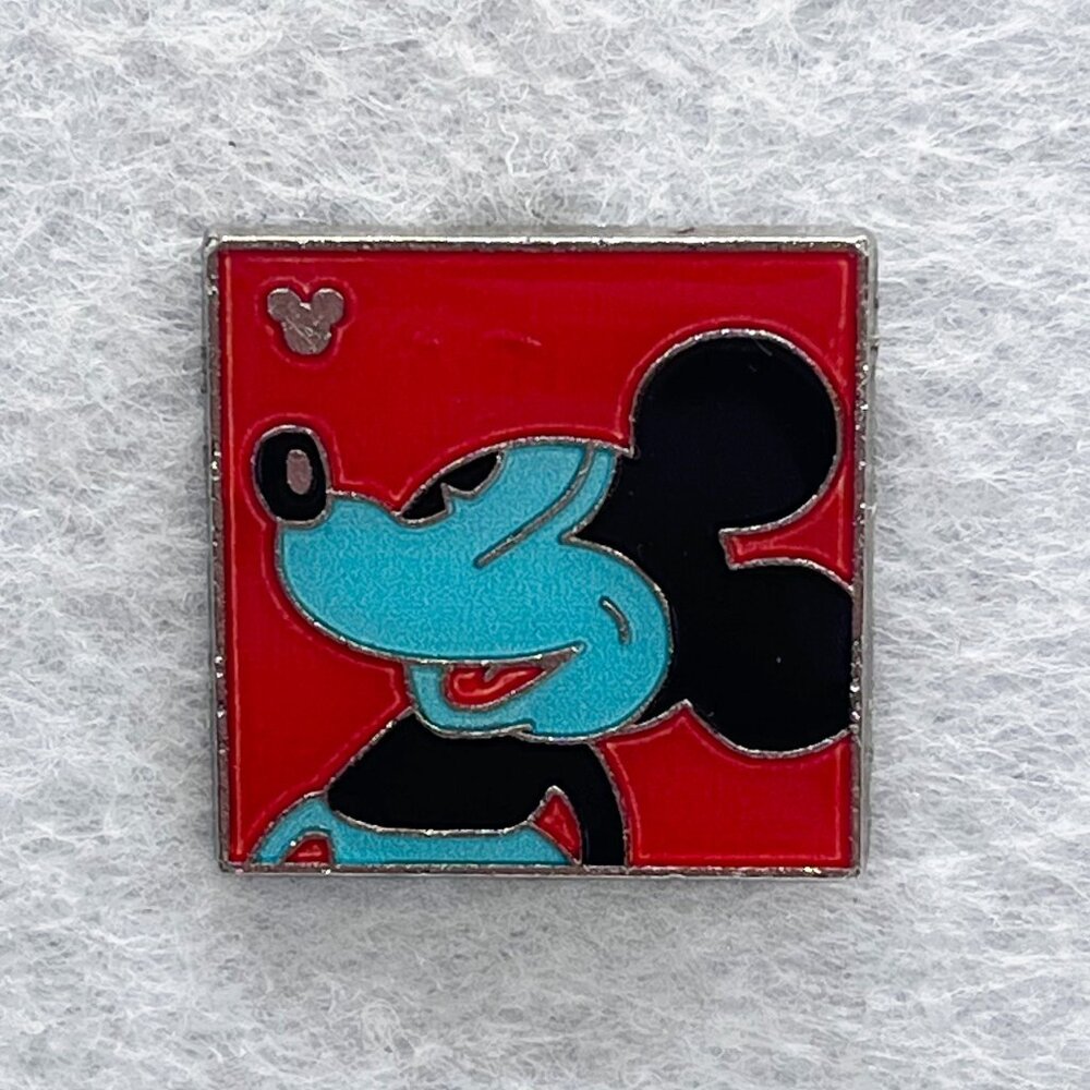 🔮 5/$25 Disney Neon Mickey Red And Blue‎ Pin